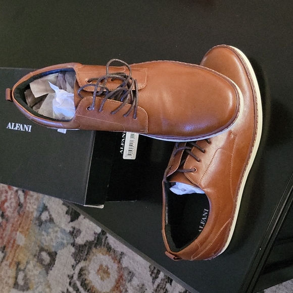 Alfani Billy Dress Sneakers Tan Men's Size - Picture 2 of 4